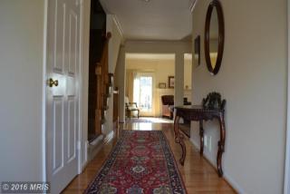 2159 Kings Mill Ct, Falls Church VA  22043-2542 exterior