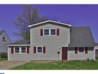 44 Noblewood Ln, Levittown, PA 19054-3409