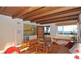 25121 Malibu Rd, Malibu, CA 90265-4638