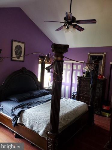 227 Pennford Pl, Boothwyn PA  19060-4407 exterior