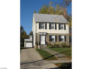 354 211th St, Cleveland, OH 44123-1849