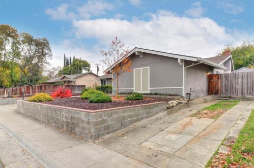 7320 Circlet Way, Citrus Heights, CA 95621-2815
