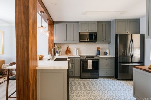 2500 2nd St, Long Beach, CA 90803-5173