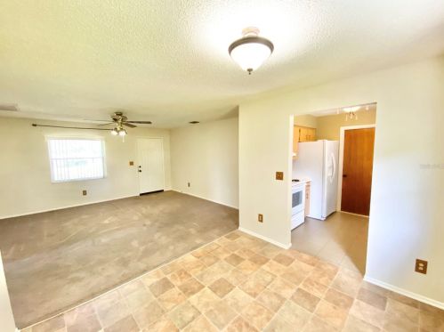 405 Bascom Ct, Polk City FL  33868-9303 exterior