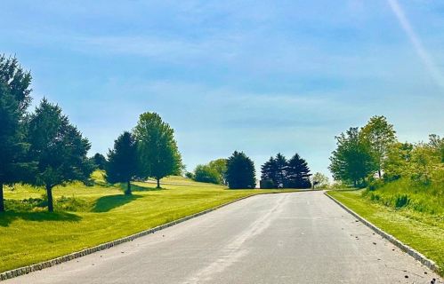 4 Farview Ln, Camp Bell Hall, NY 10916-3359