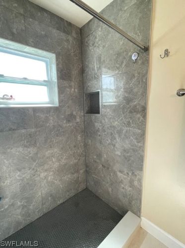 206 Floyd Ave, Lehigh Acres FL 33971-1716 exterior