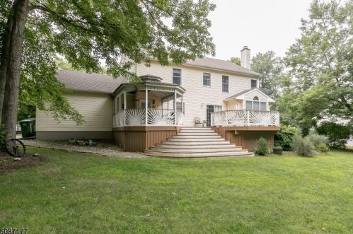 10 Doral Blvd, Washington NJ  07882-1553 exterior