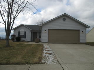 2736 Woodfield Blvd, Hopewell IN  46131-7526 exterior