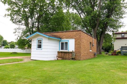212 Edison St, Marshfield, WI 54449-2233