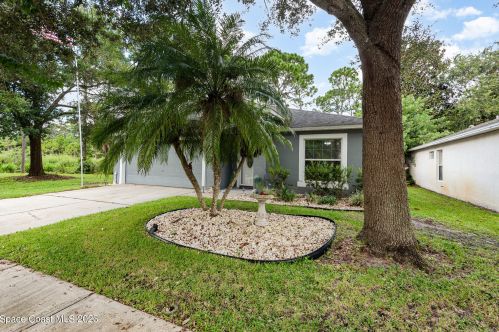 4578 Ashley Dr, Titusville, FL 32780-5986