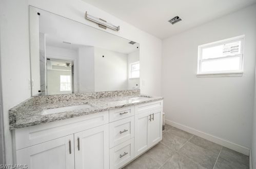 3206 40 St, Lehigh Acres FL 33976-4637 exterior