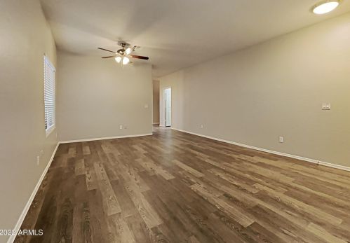 168 Shawnee Rd, San Tan Valley, AZ 85143-3979