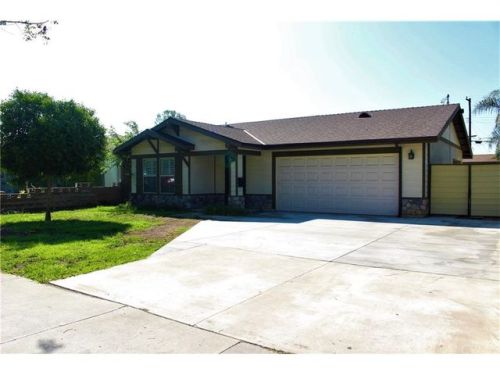 1011 D St, Ontario, CA 91762-3027
