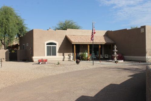 24602 Red Robin Dr, Wittmann, AZ 85361-8520