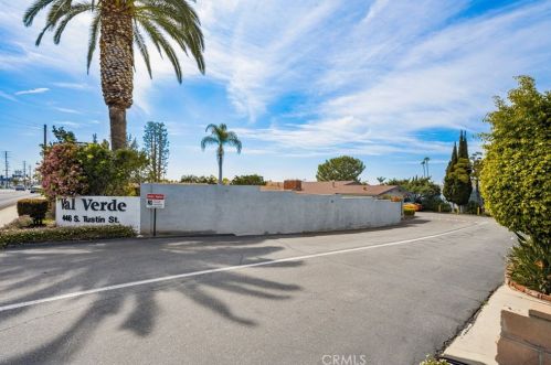 446 Tustin St, Orange CA  92866-2515 exterior