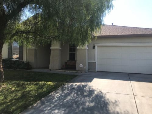 7299 Eagle Ct, Winton, CA 95388-9446