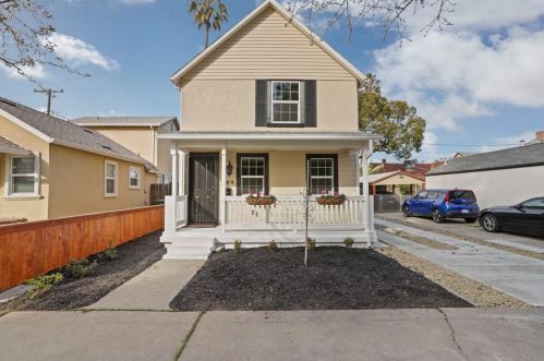 209 Forrest Ave, Lodi CA 95240-1019 exterior