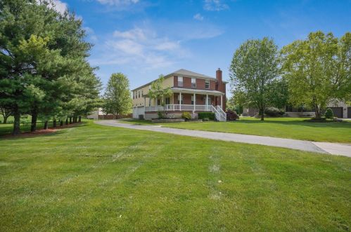 6439 Valley Chase Ct, Galena, OH 43021-9585