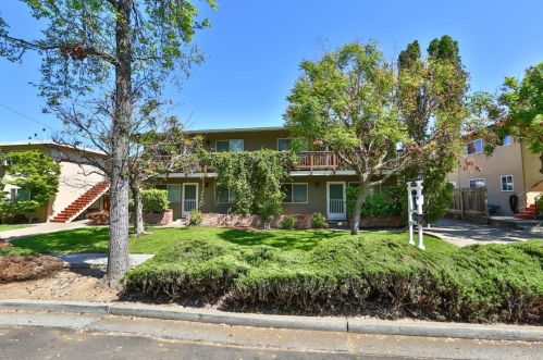 160 Carlton Ave, Los Gatos CA  95032-2758 exterior