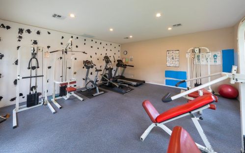 13529 Jadestone Way, San Diego CA  92130-2828 exterior