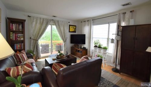 166 Stonyridge Dr, Lincoln Park NJ  07035-2252 exterior