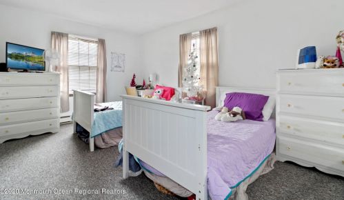 624 Mistletoe Ave, Point Pleasant Beach NJ  08742-2706 exterior