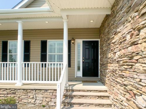36930 Providence Church Rd, Delmar, DE 19940-3131