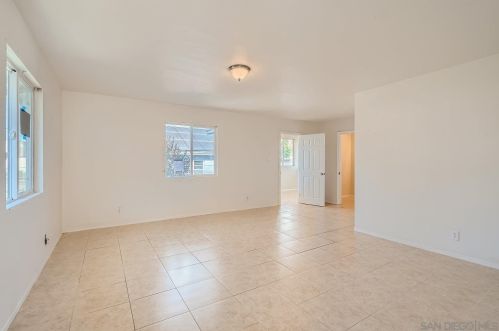 327 Taft Ave, El Cajon CA  92020-4623 exterior