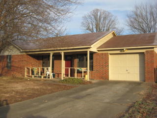 1523 14th St, Russellville, AR 72802-7432