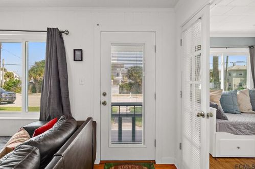 812 Central Ave, Flagler Beach FL  32136-3337 exterior