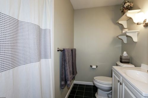 197 Farley Ave, Fanwood NJ  07023-1059 exterior