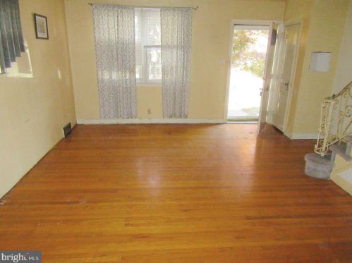 3324 Hartel Ave, Philadelphia, PA 19136-3026