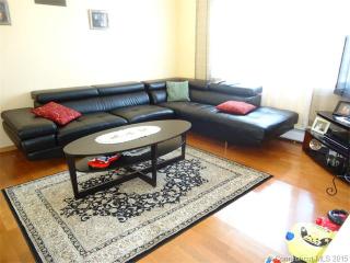 41 Crosswinds Ln, Waterbury, CT 06705-3043