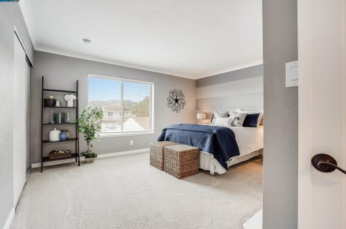 2442 Wright Ct, South San Francisco CA  94080-5257 exterior