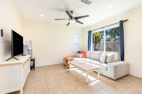 91-1201 Kaileolea Dr, Ewa Beach, HI 96706-5033