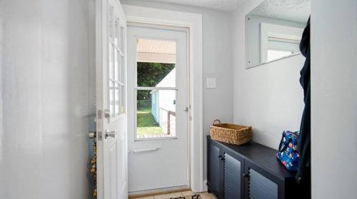 214 Sheridan Ave, New Castle PA  16105-2561 exterior