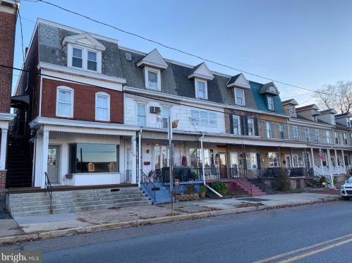 1903 Market St, Primrose, PA 17901-2003