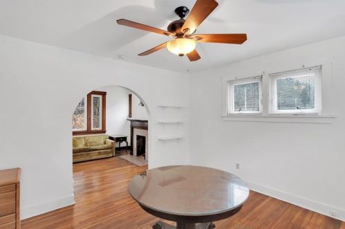 1119 Saxonburg Blvd, Glenshaw PA  15116-3213 exterior