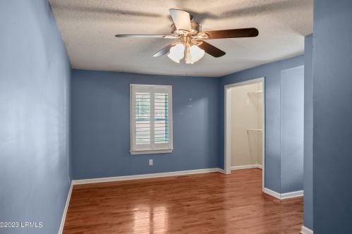 217 Burroughs Ave, Beaufort SC  29902-5307 exterior