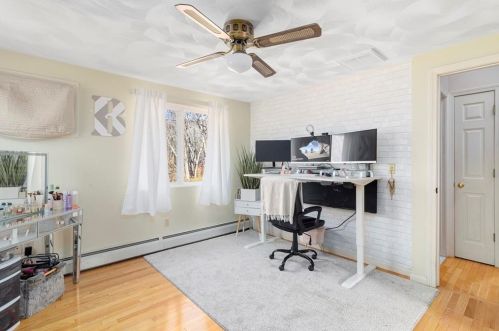 73 Tanner Ave, Warwick RI  02886-4510 exterior