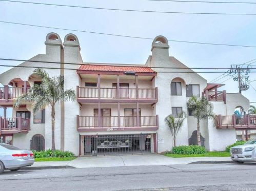210 Stimson Ave, Pismo Beach, CA 93449-2669