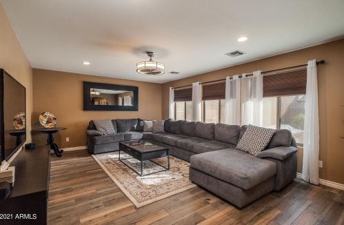 18177 Westpark Blvd, Sun City AZ  85388-6624 exterior