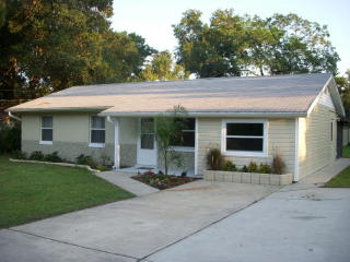 135 Caracas Rd, De Bary, FL 32713-3417