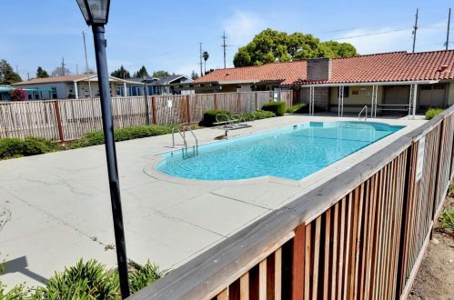 555 Umbarger Rd, San Jose CA  95111-2056 exterior