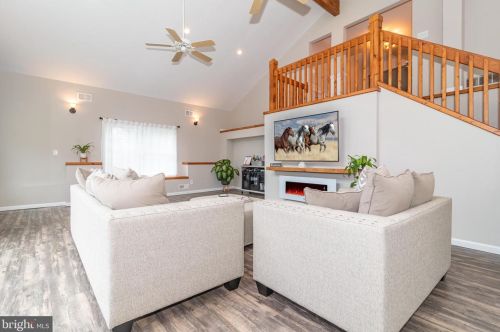 11 Orchard Ave, Blenheim NJ  08012-5361 exterior