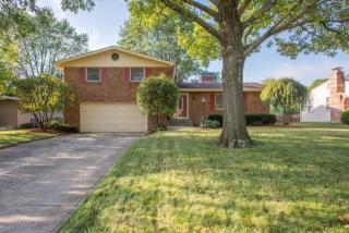 3651 Ridgewood Dr, Hilliard, OH 43026-2456