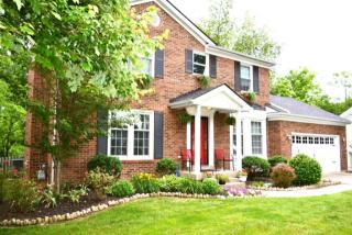 11109 Harrods Creek Ct, Louisville, KY 40223-2571