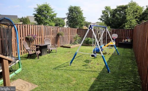154 Founders Way, Strasburg, VA 22657-3757