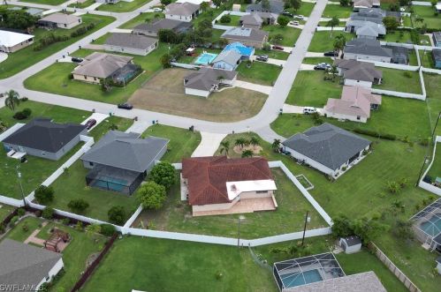 2911 5 Pl, Cape Coral FL  33904-3410 exterior