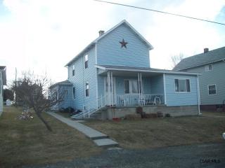 38 2nd St, Cairnbrook, PA